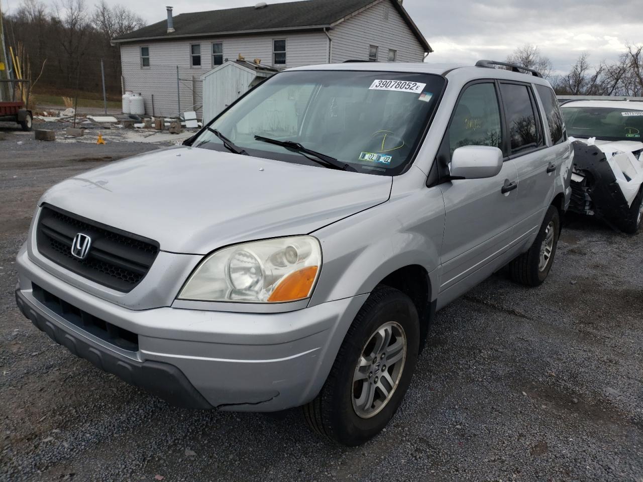 Photo 2 from auction – 2004 HONDA PILOT EX with VIN 2HKYF18404H624016