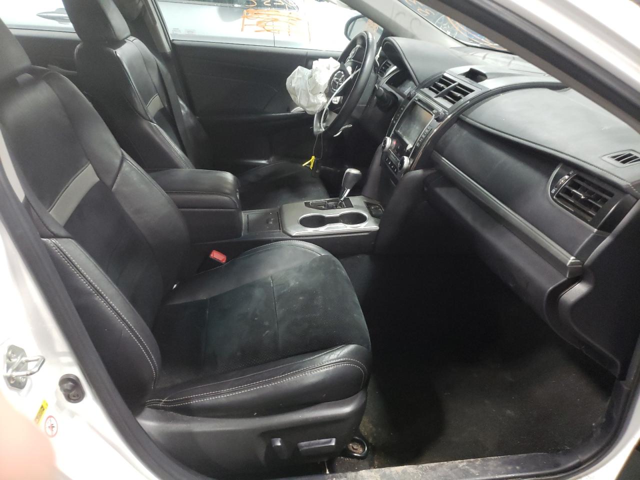 Photo 5 from auction – 2014 TOYOTA CAMRY L with VIN 4T1BF1FK6EU846120
