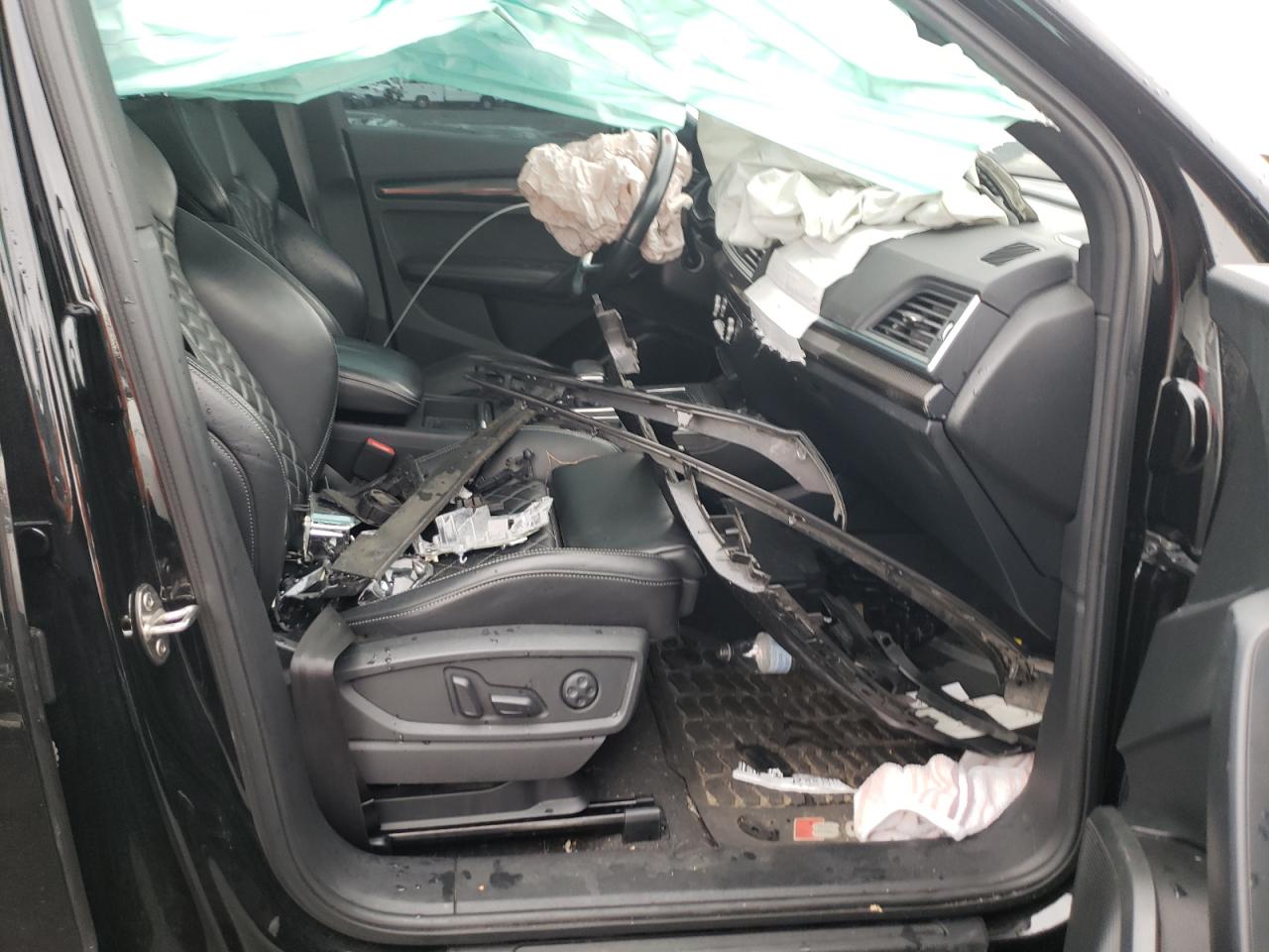 Photo 5 from auction – 2018 AUDI SQ5 PREMIU with VIN WA1A4AFY9J2208485