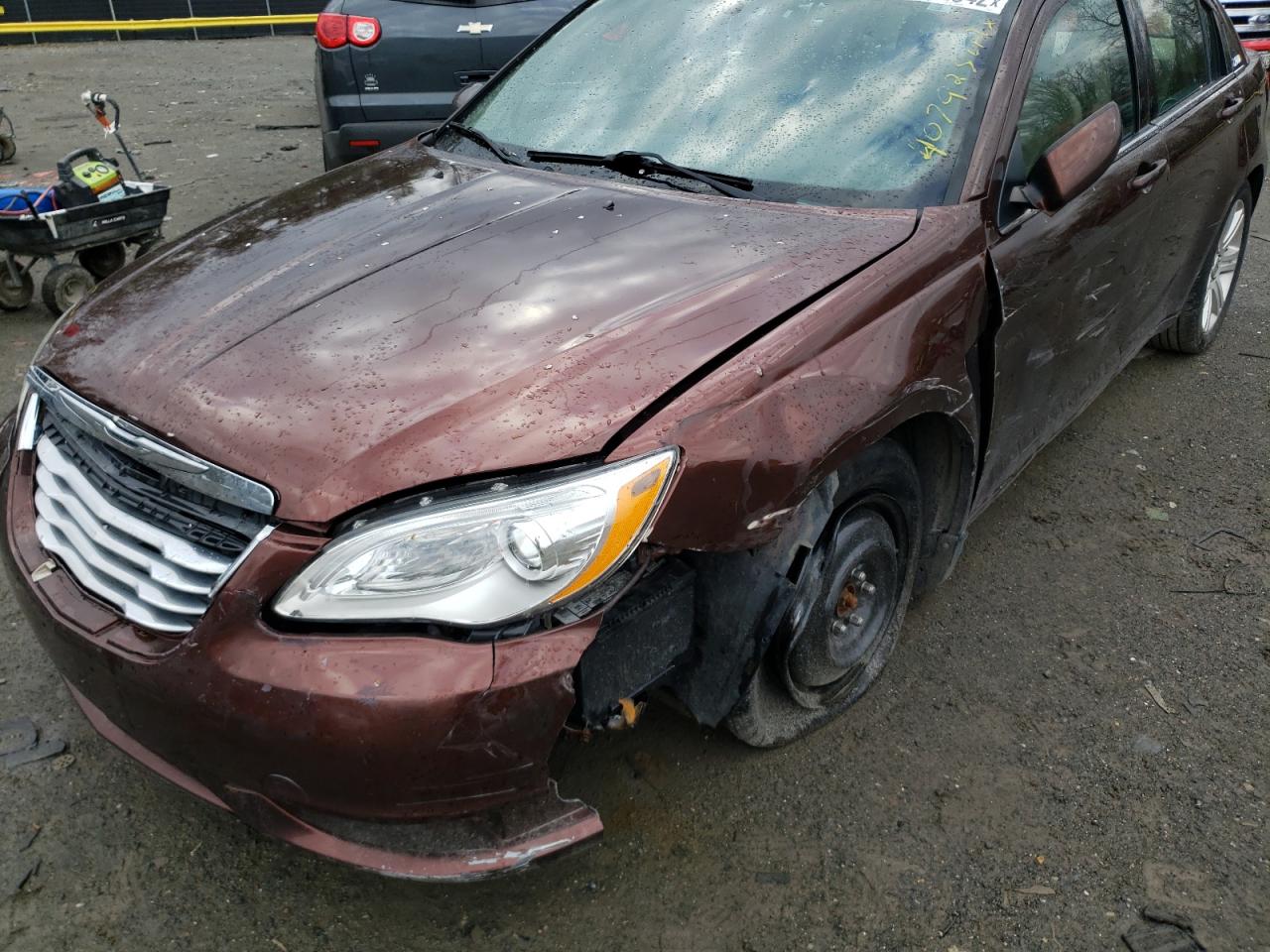Photo 9 from auction – 2013 CHRYSLER 200 TOURIN with VIN 1C3CCBBB0DN596139