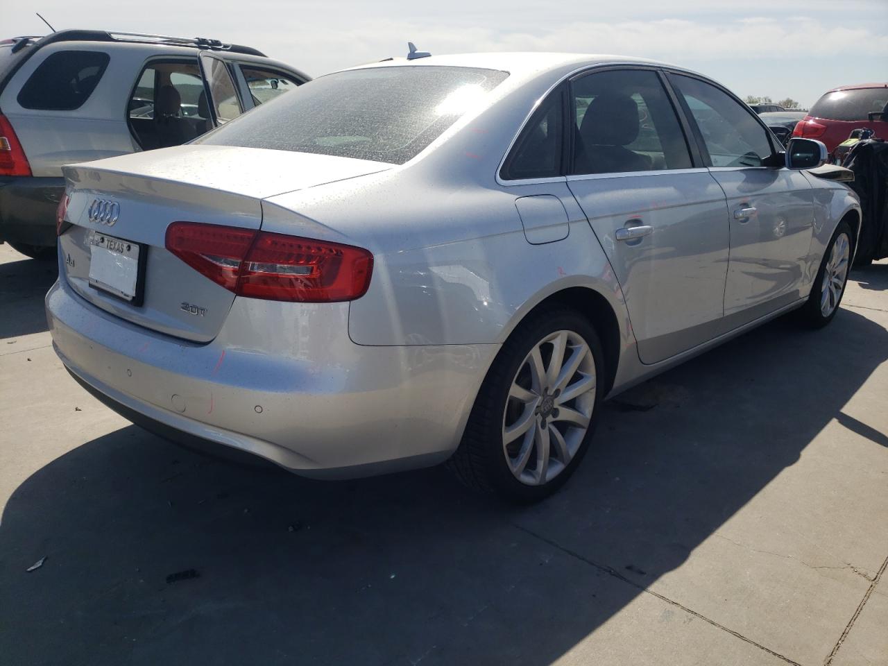 Foto 4 de la subasta – 2013 AUDI A4 PREMIUM con VIN WAUEFAFL9DN018269