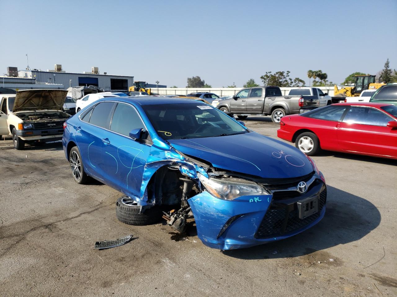 TOYOTA CAMRY LE 2016 with VIN 4T1BF1FKXGU560208 - Photo from auction