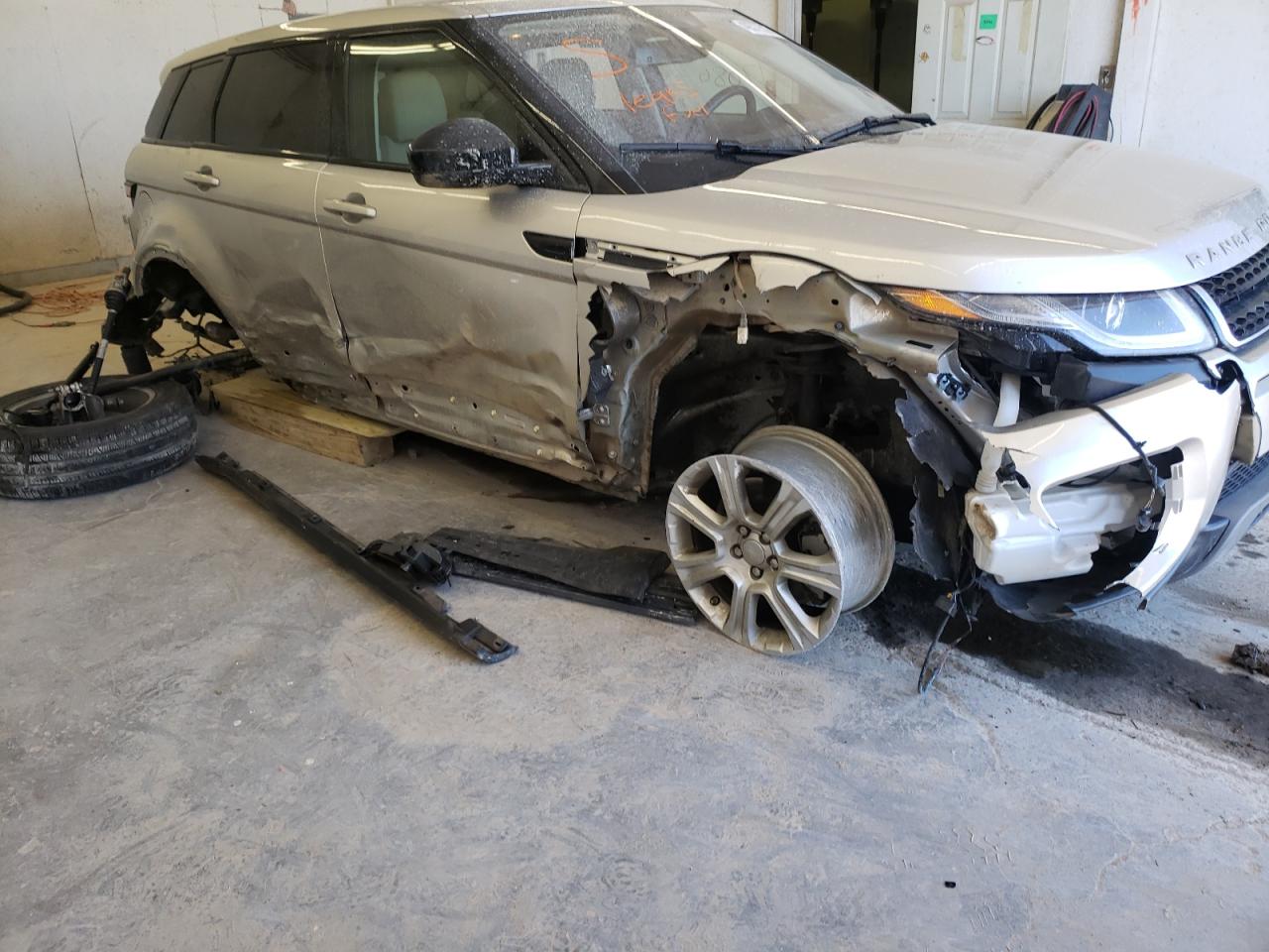 Photo 9 from auction – 2017 LAND ROVER RANGE ROVE with VIN SALVP2BG3HH217622