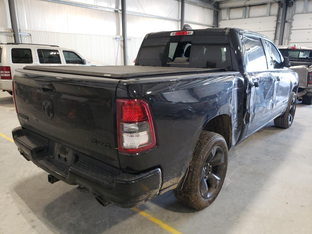 Photo 4 from auction – 2019 RAM 1500 BIG H with VIN 1C6SRFFT9KN736287
