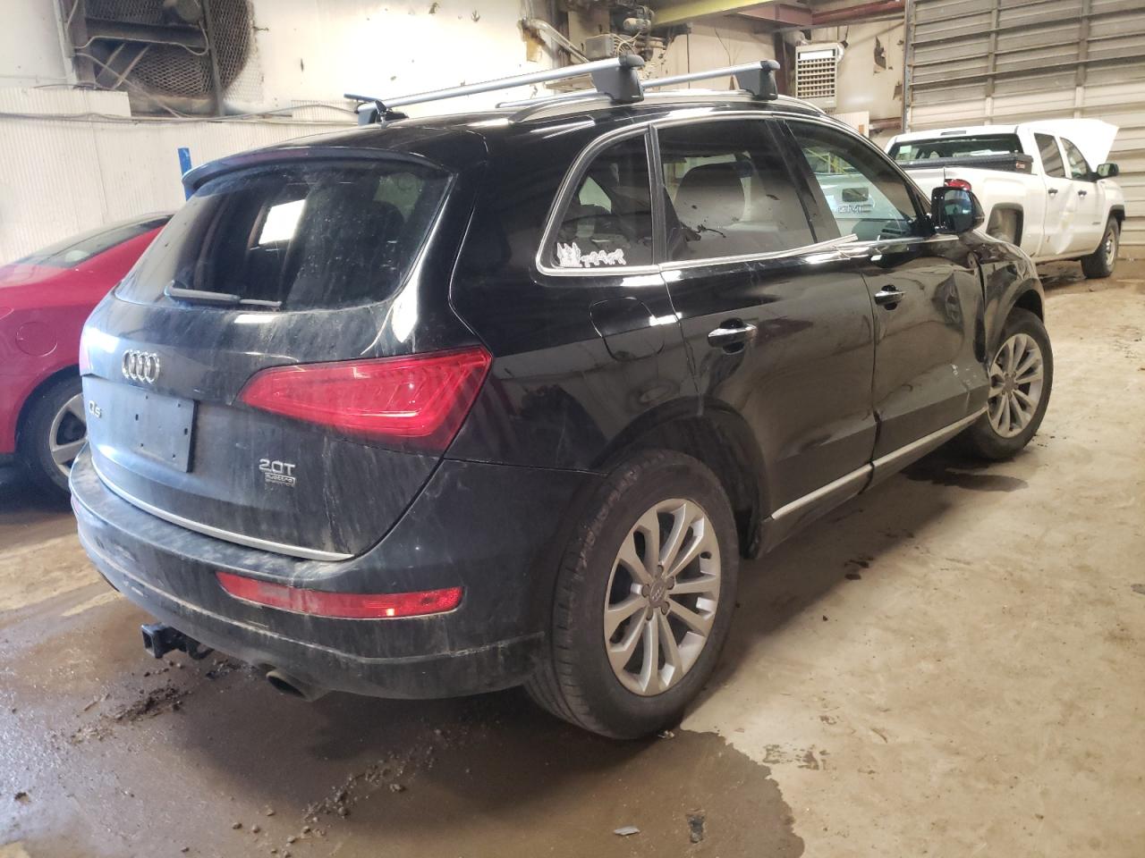 Photo 4 from auction – 2017 AUDI Q5 PREMIUM with VIN WA1C2AFP6HA067574