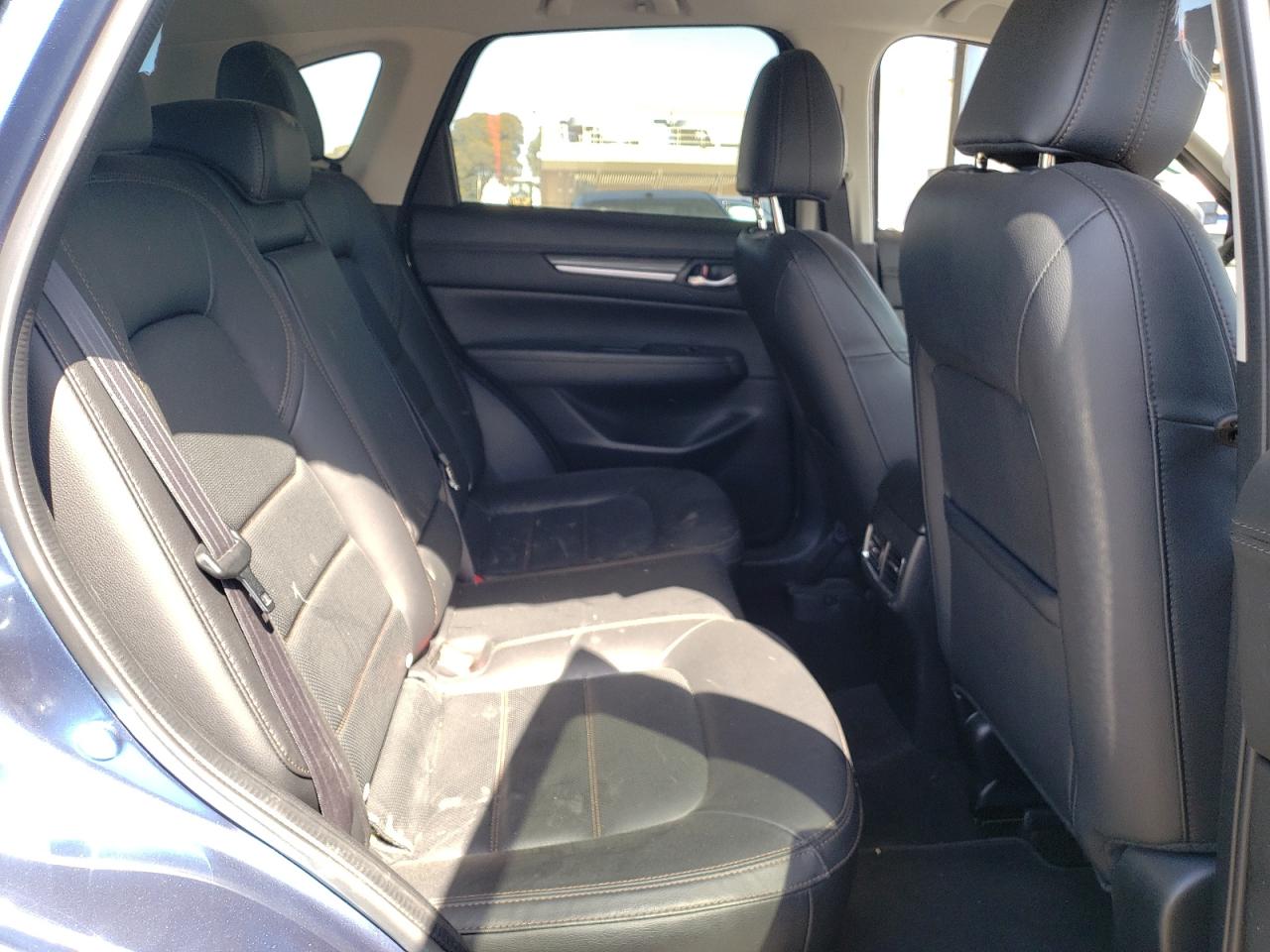 Photo 6 from auction – 2021 MAZDA CX-5 GRAND with VIN JM3KFBDM1M1359624
