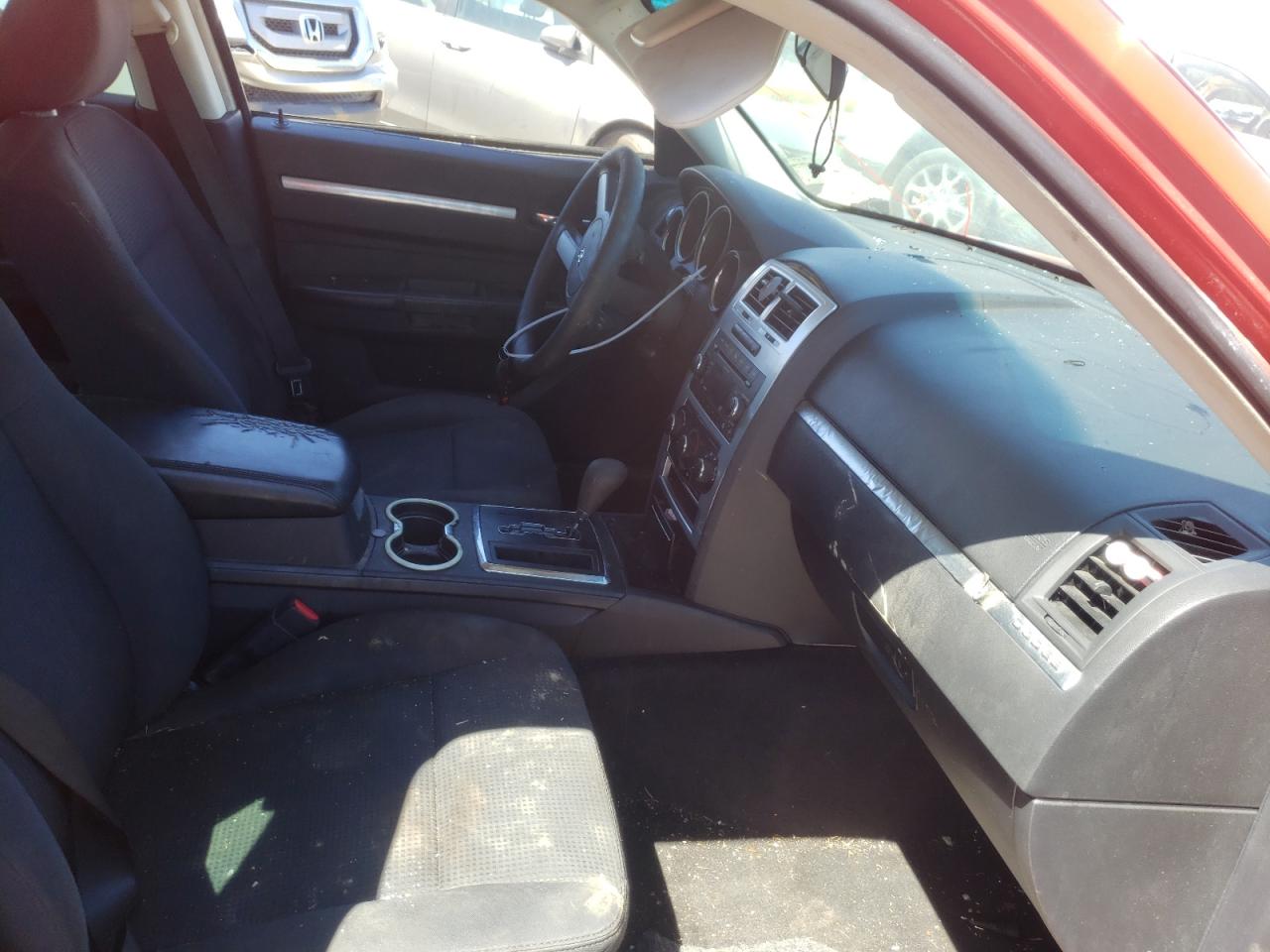 Photo 5 from auction – 2010 DODGE CHARGER SX with VIN 2B3CA3CV3AH177580
