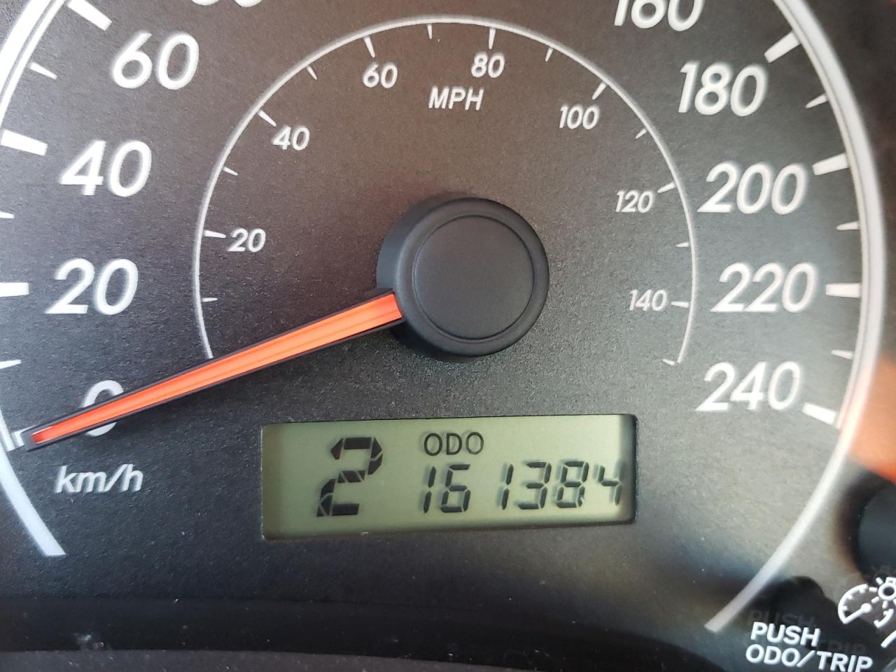 Photo 8 from auction – 2013 TOYOTA COROLLA with VIN 2T1BU4EE7DC073743