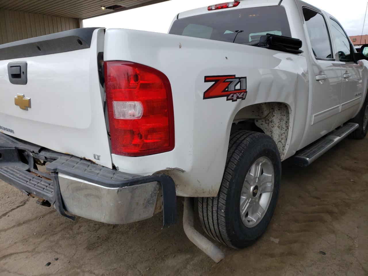 Photo 9 from auction – 2013 CHEVROLET 1500 with VIN 3GCPKSE72DG345719