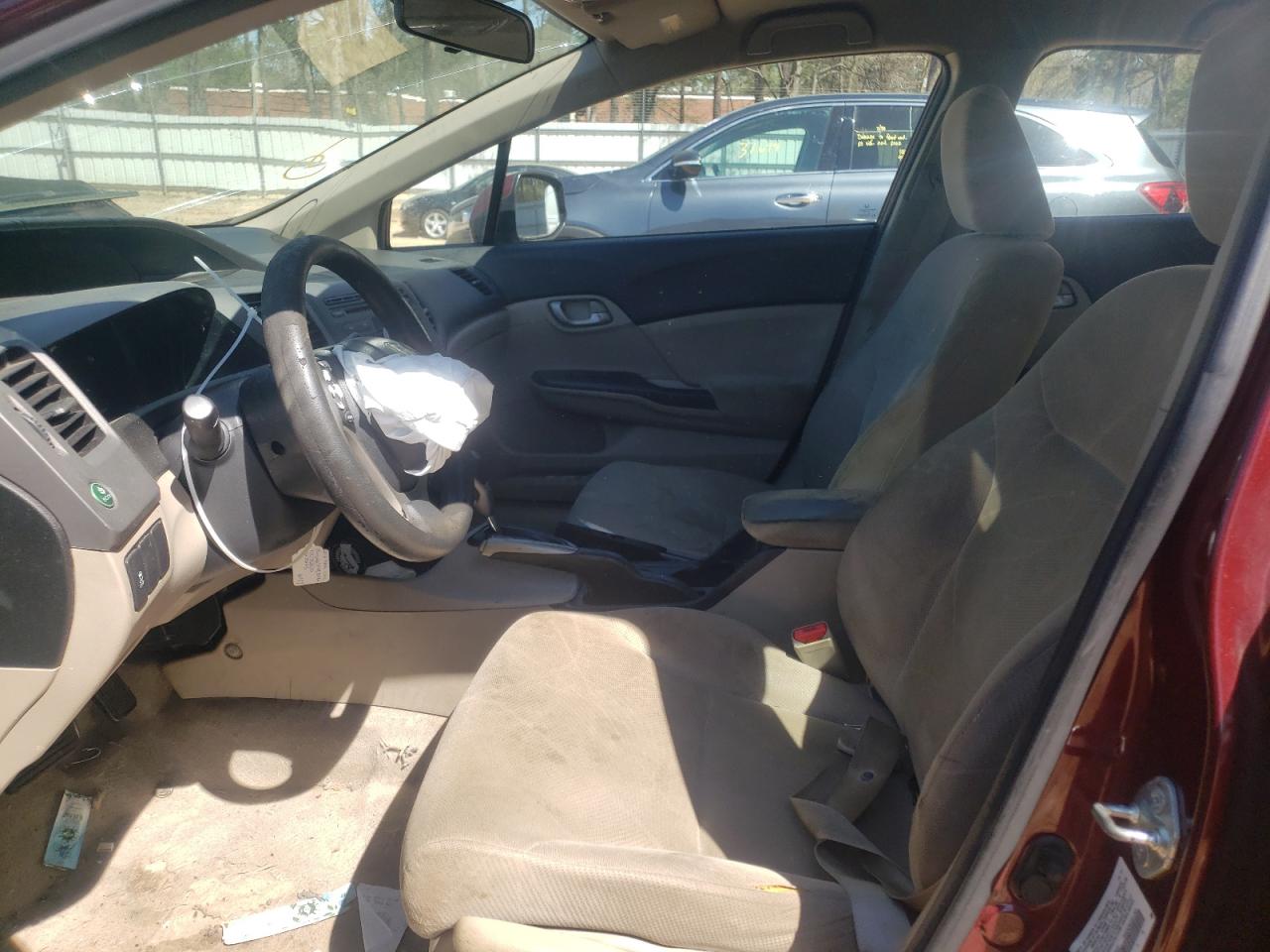 Photo 5 from auction – 2012 HONDA CIVIC LX with VIN 2HGFB2F5XCH532022