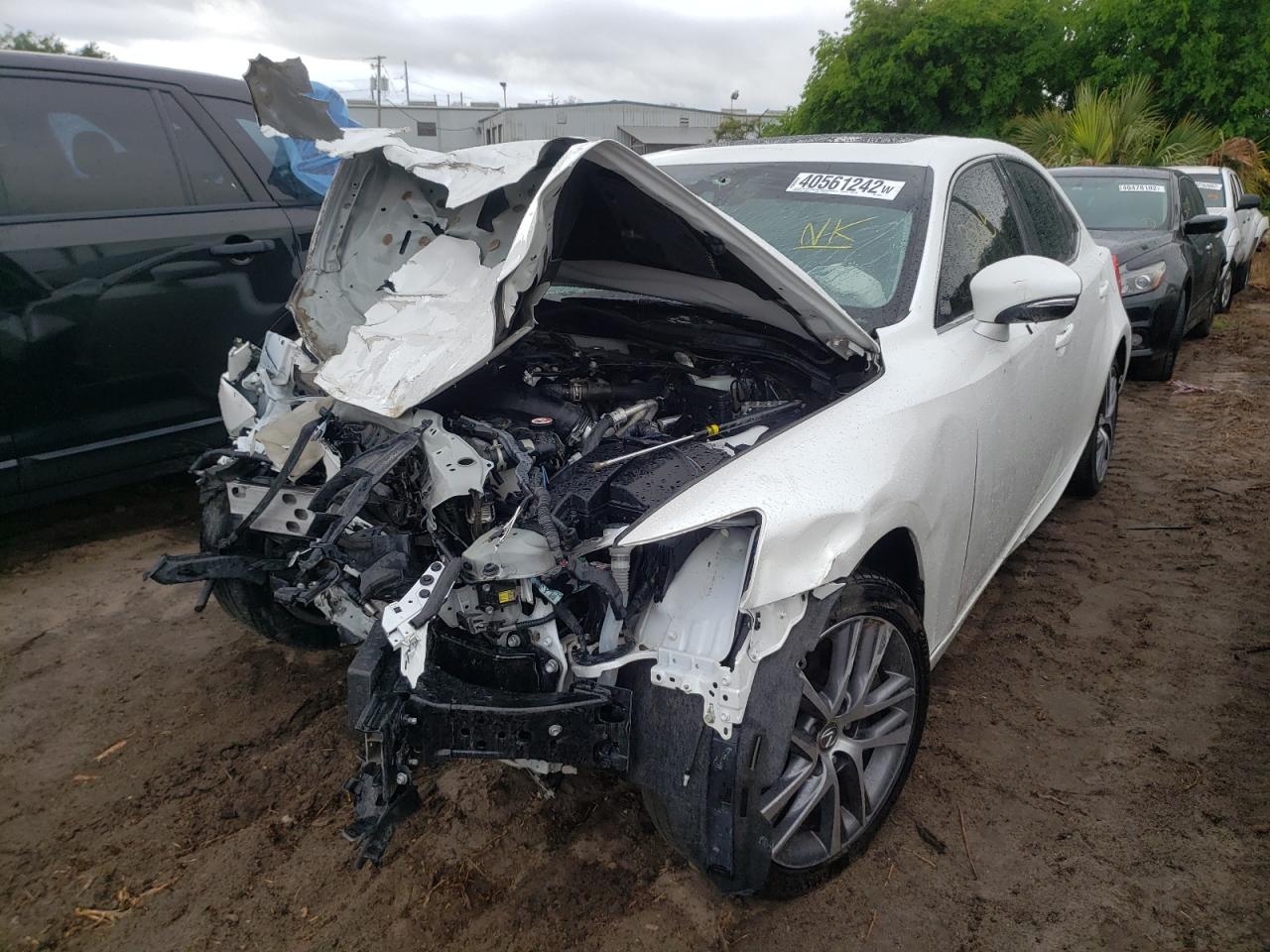 Photo 2 from auction – 2020 LEXUS IS 300 with VIN JTHAA1D22L5108984