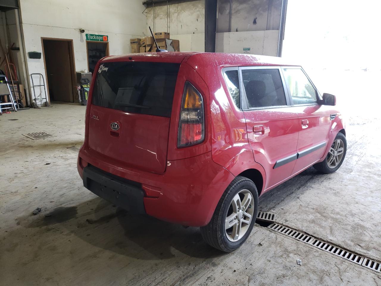 Photo 4 from auction – 2010 KIA SOUL + with VIN KNDJT2A24A7057897