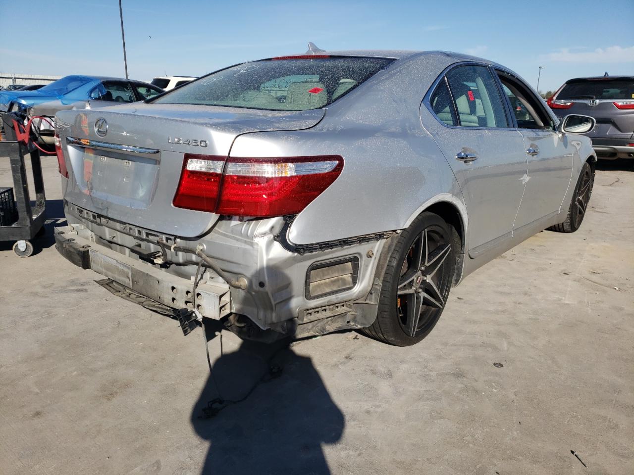 Photo 4 from auction – 2007 LEXUS LS 460 with VIN JTHBL46F375024050