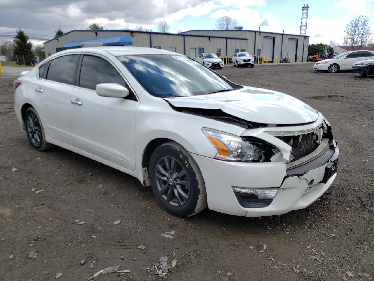 Photo 1 from auction – 2015 NISSAN ALTIMA 2.5 with VIN 1N4AL3APXFN408029