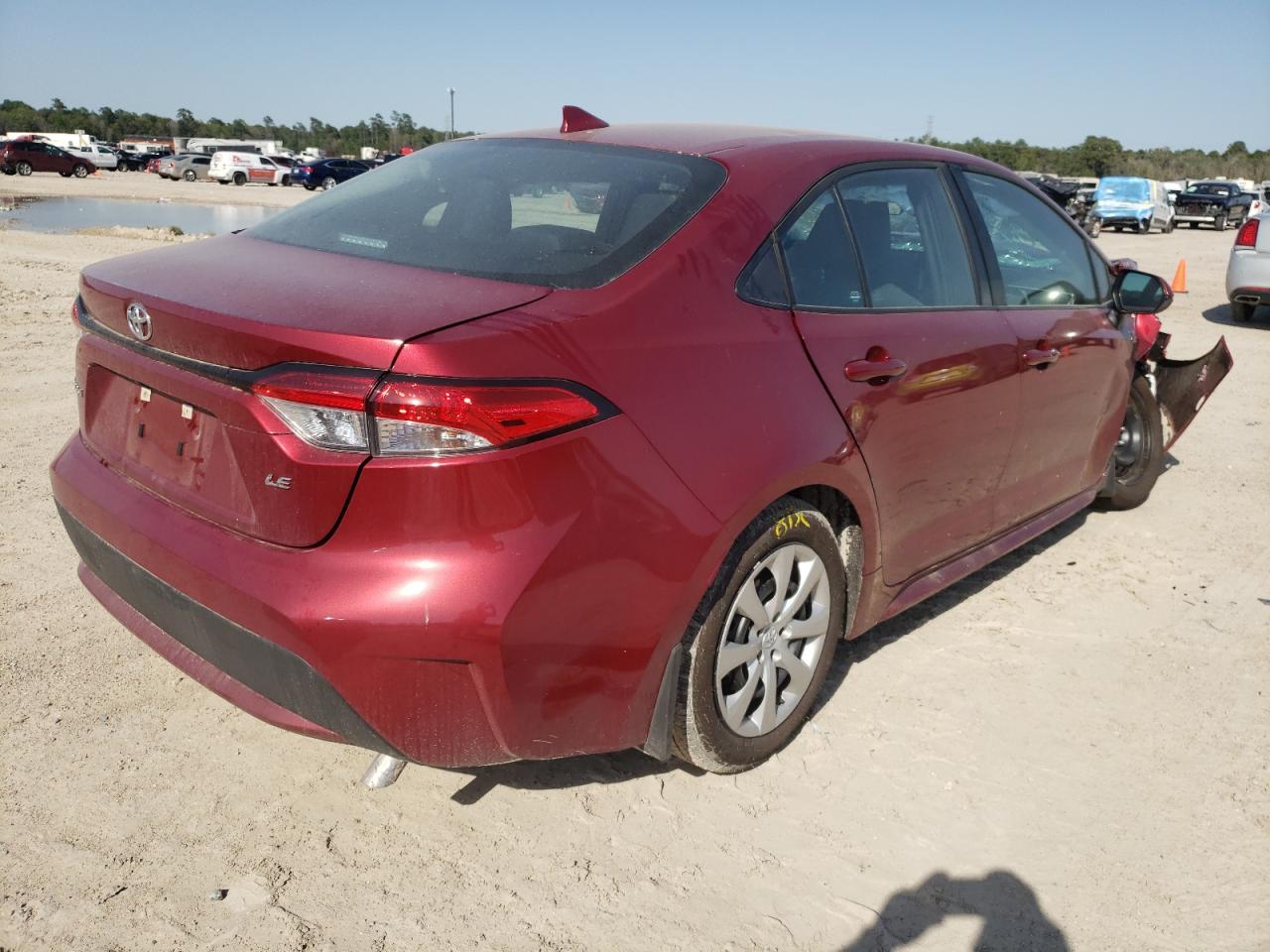 Photo 4 from auction – 2022 TOYOTA COROLLA LE with VIN 5YFEPMAEXNP299822