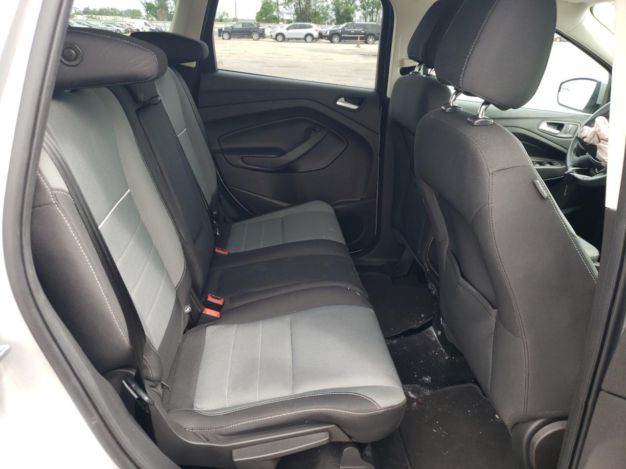 Photo 6 from auction – 2015 FORD ESCAPE SE with VIN 1FMCU0GX5FUB45830