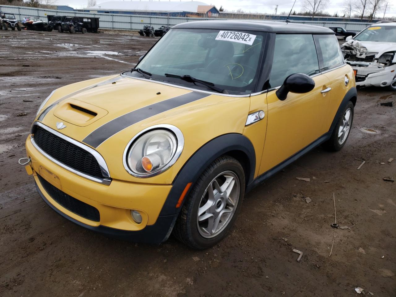 Photo 2 from auction – 2008 MINI COOPER S with VIN WMWMF73548TV39079