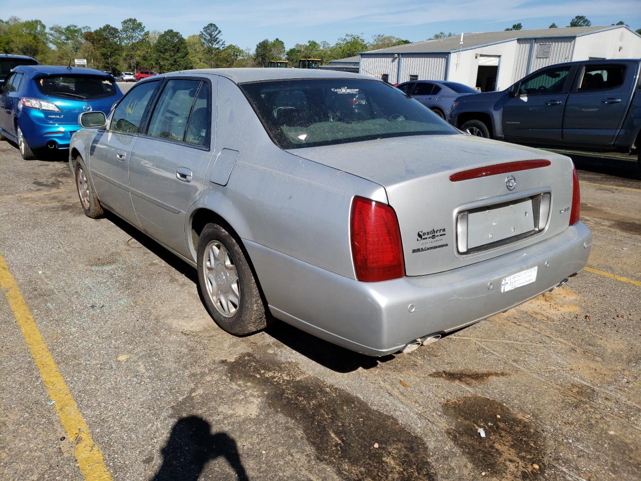 Photo 3 from auction – 2003 CADILLAC DEVILLE DT with VIN 1G6KF57903U107803