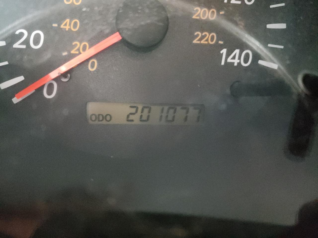 Photo 8 from auction – 2002 TOYOTA HIGHLANDER with VIN JTEHF21A420089574