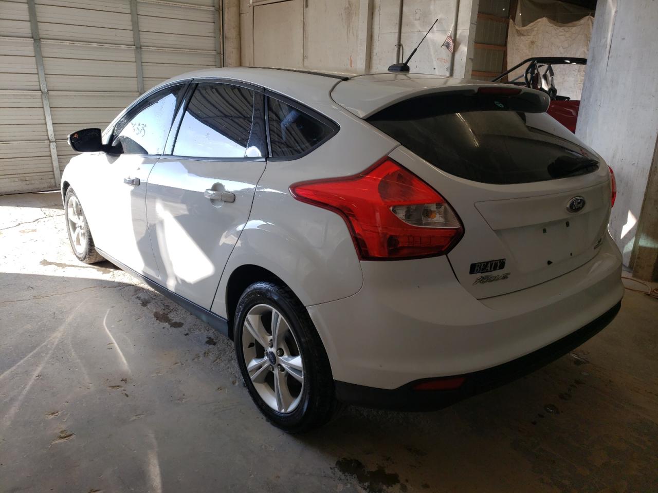 Photo 3 from auction – 2014 FORD FOCUS SE with VIN 1FADP3K20EL318094