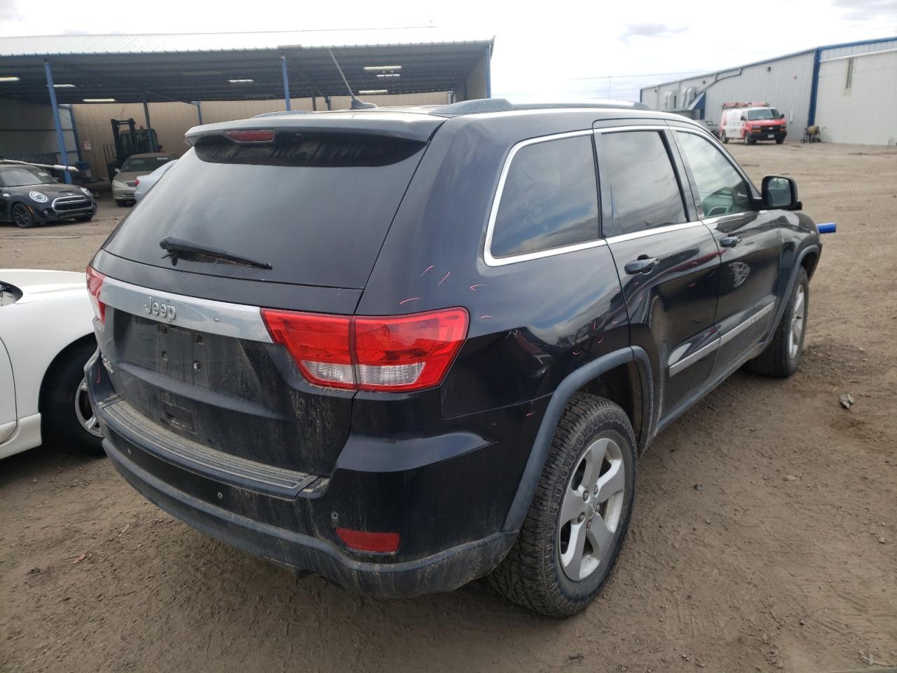 Photo 4 from auction – 2012 JEEP GRAND CHER with VIN 1C4RJFAG1CC255424