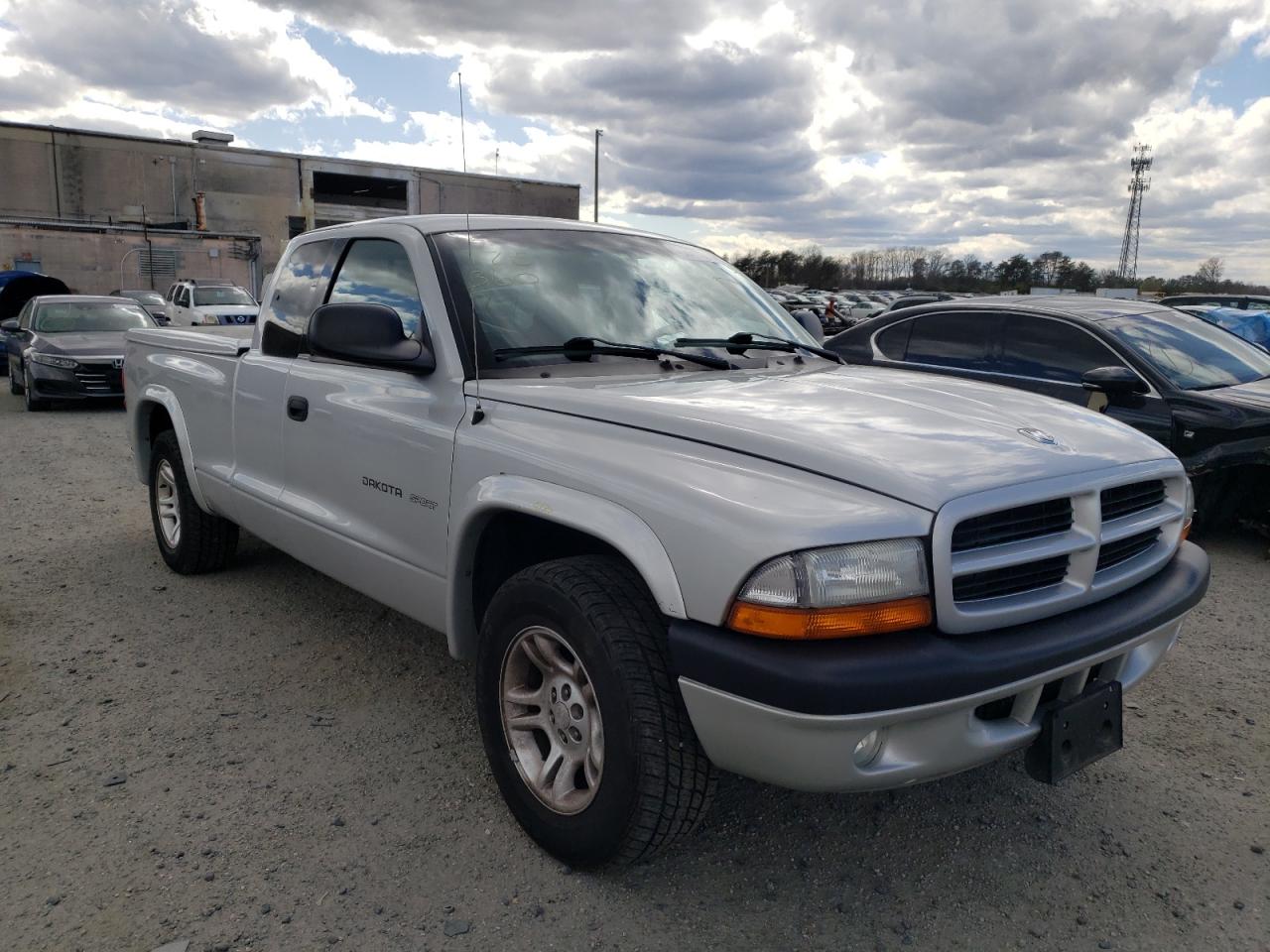 DODGE DAKOTA SPO 2002 with VIN 1B7GL32X62S526366 - Photo from auction