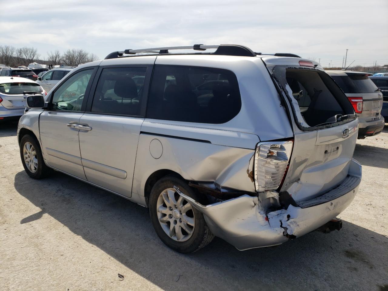 Photo 3 from auction – 2008 KIA SEDONA EX with VIN KNDMB233886223439