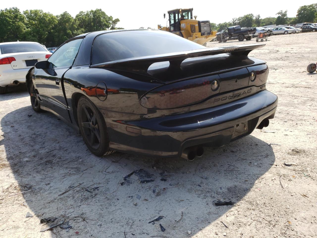 Photo 3 from auction – 2001 PONTIAC FIREBIRD F with VIN 2G2FV22G912129134