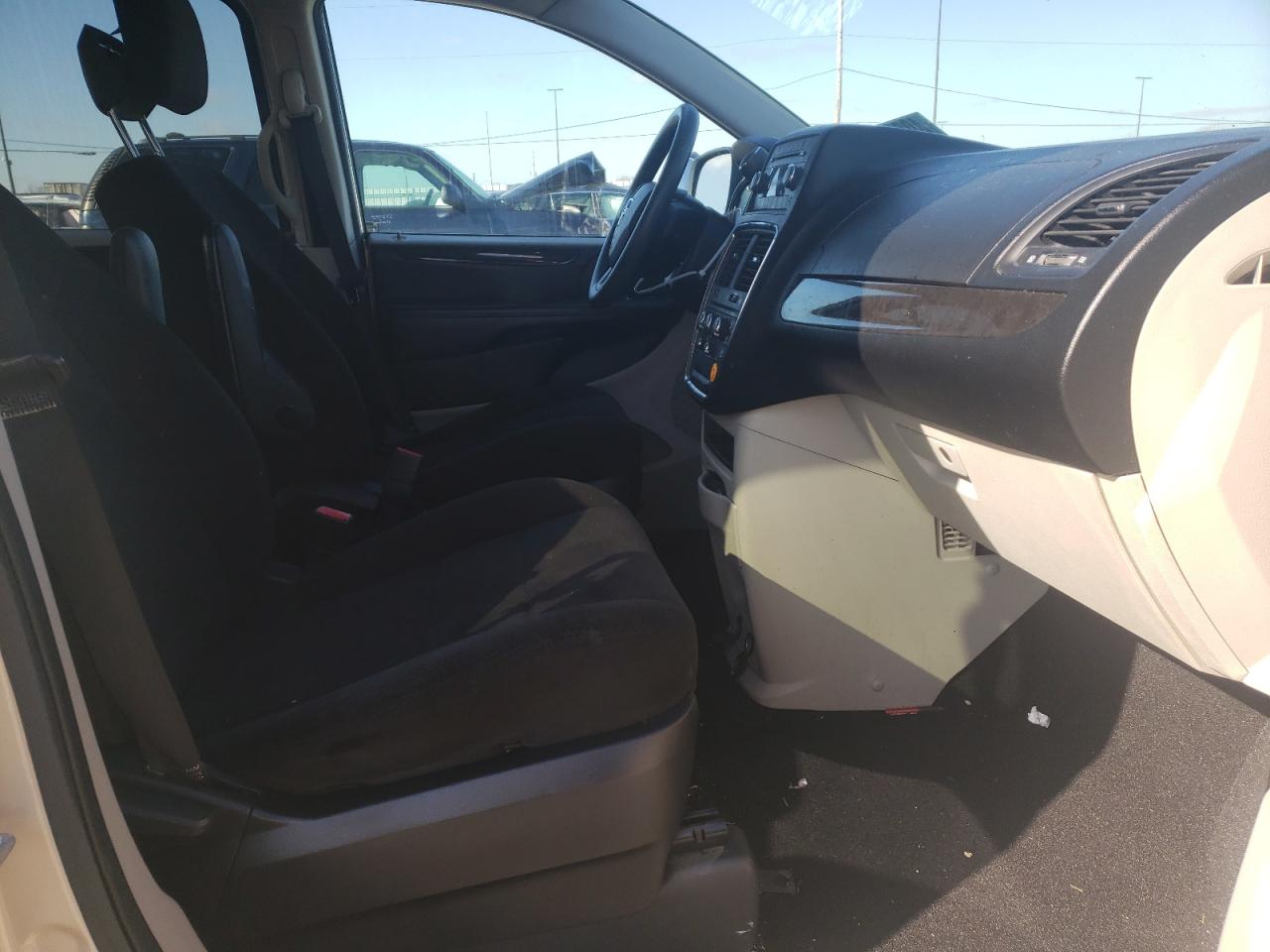 Photo 5 from auction – 2012 DODGE GRAND CARA with VIN 2C4RDGBG8CR336231