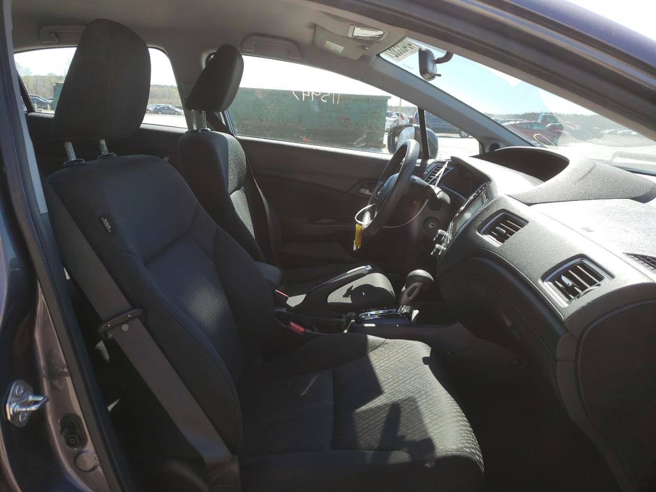 Photo 5 from auction – 2015 HONDA CIVIC SE with VIN 19XFB2F77FE087805