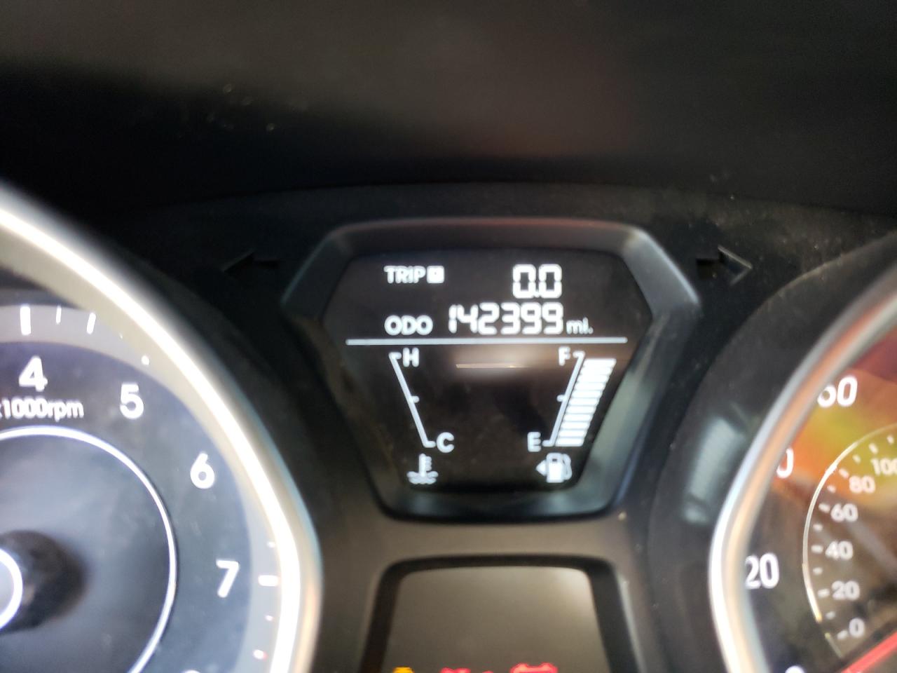 Photo 8 from auction – 2012 HYUNDAI ELANTRA GL with VIN 5NPDH4AE1CH147799