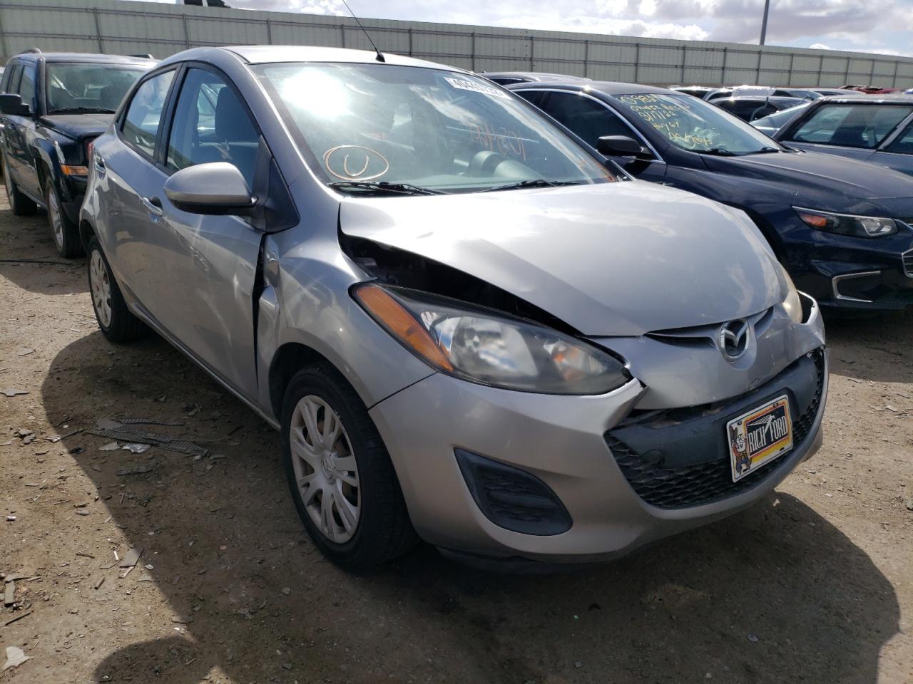 MAZDA MAZDA2 2012 with VIN JM1DE1KZ4C0135734 - Photo from auction