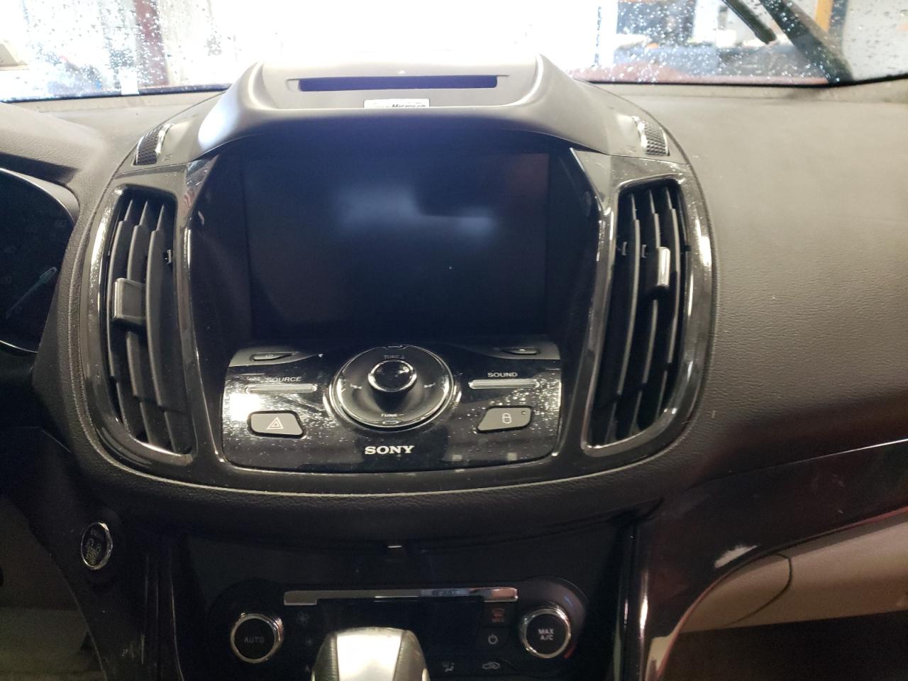 Photo 9 from auction – 2014 FORD ESCAPE TIT with VIN 1FMCU9J97EUB41954