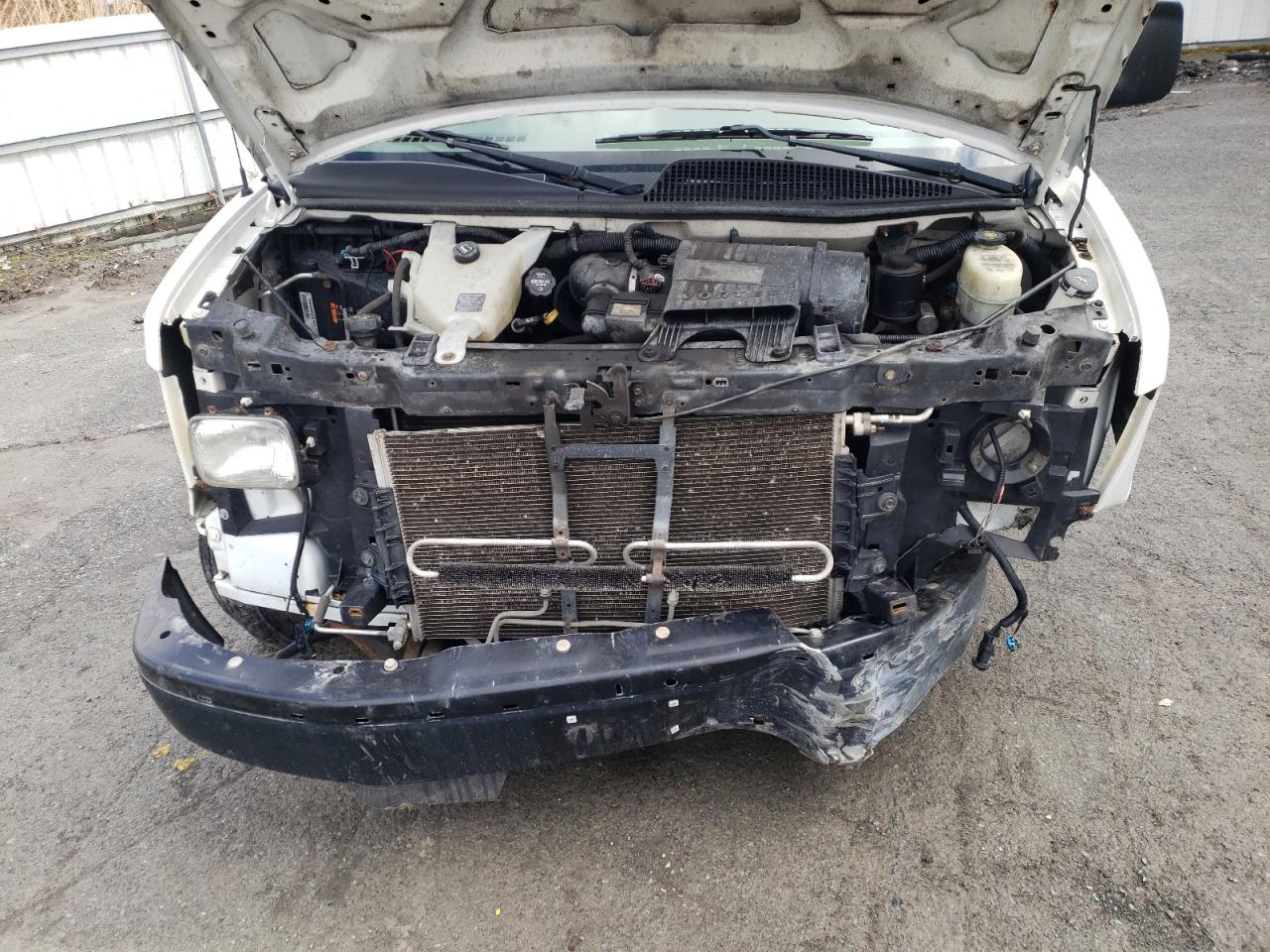 Photo 7 from auction – 2014 CHEVROLET EXPRESS G2 with VIN 1GCWGFCA5E1165525