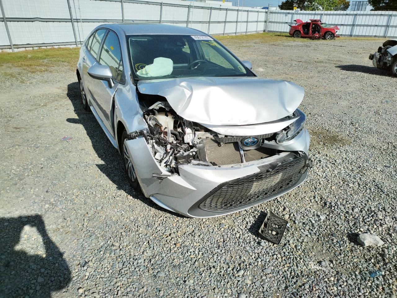 TOYOTA COROLLA LE 2020 with VIN JTDEBRBEXLJ002897 - Photo from auction