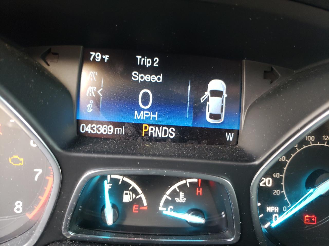 Photo 8 from auction – 2018 FORD ESCAPE SE with VIN 1FMCU9GD2JUC99379