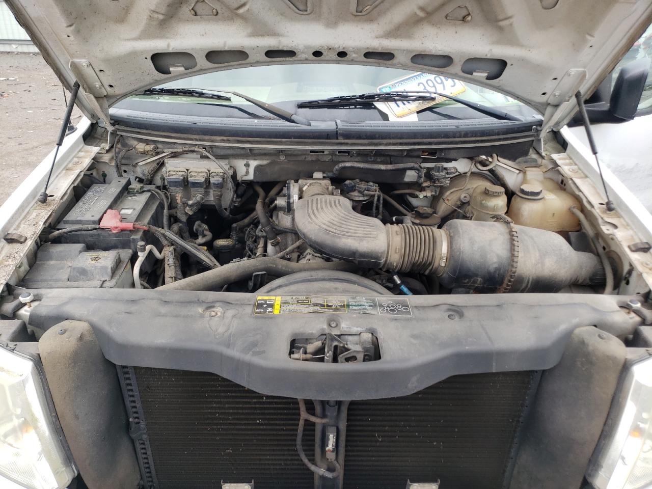Photo 7 from auction – 2004 FORD F150 with VIN 1FTRF12W44NB75504
