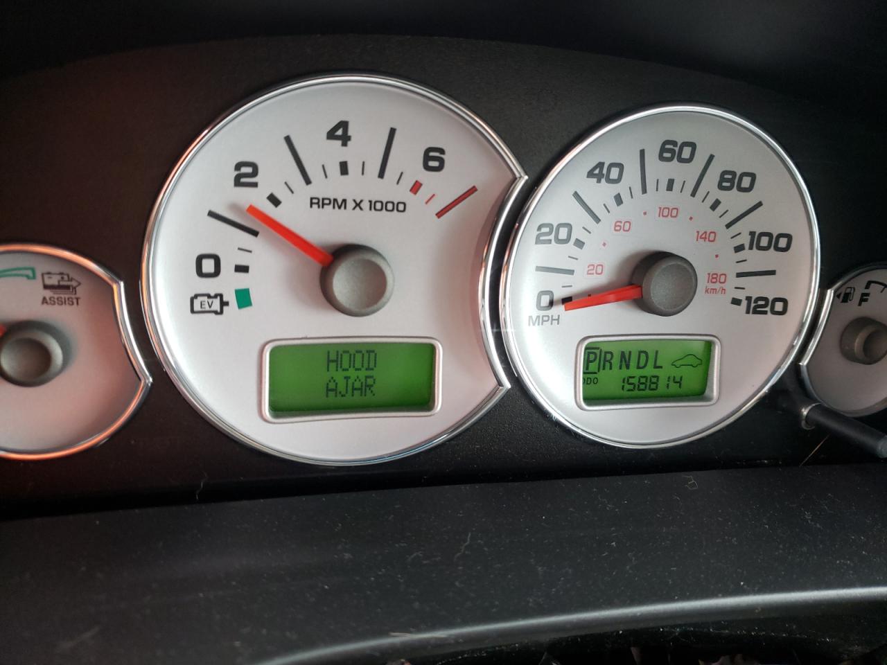 Photo 8 from auction – 2006 FORD ESCAPE HEV with VIN 1FMCU95H56KD11730