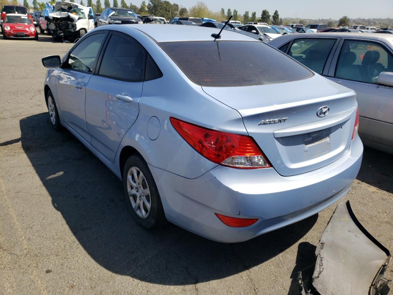 Photo 3 from auction – 2013 HYUNDAI ACCENT GLS with VIN KMHCT4AE3DU520855