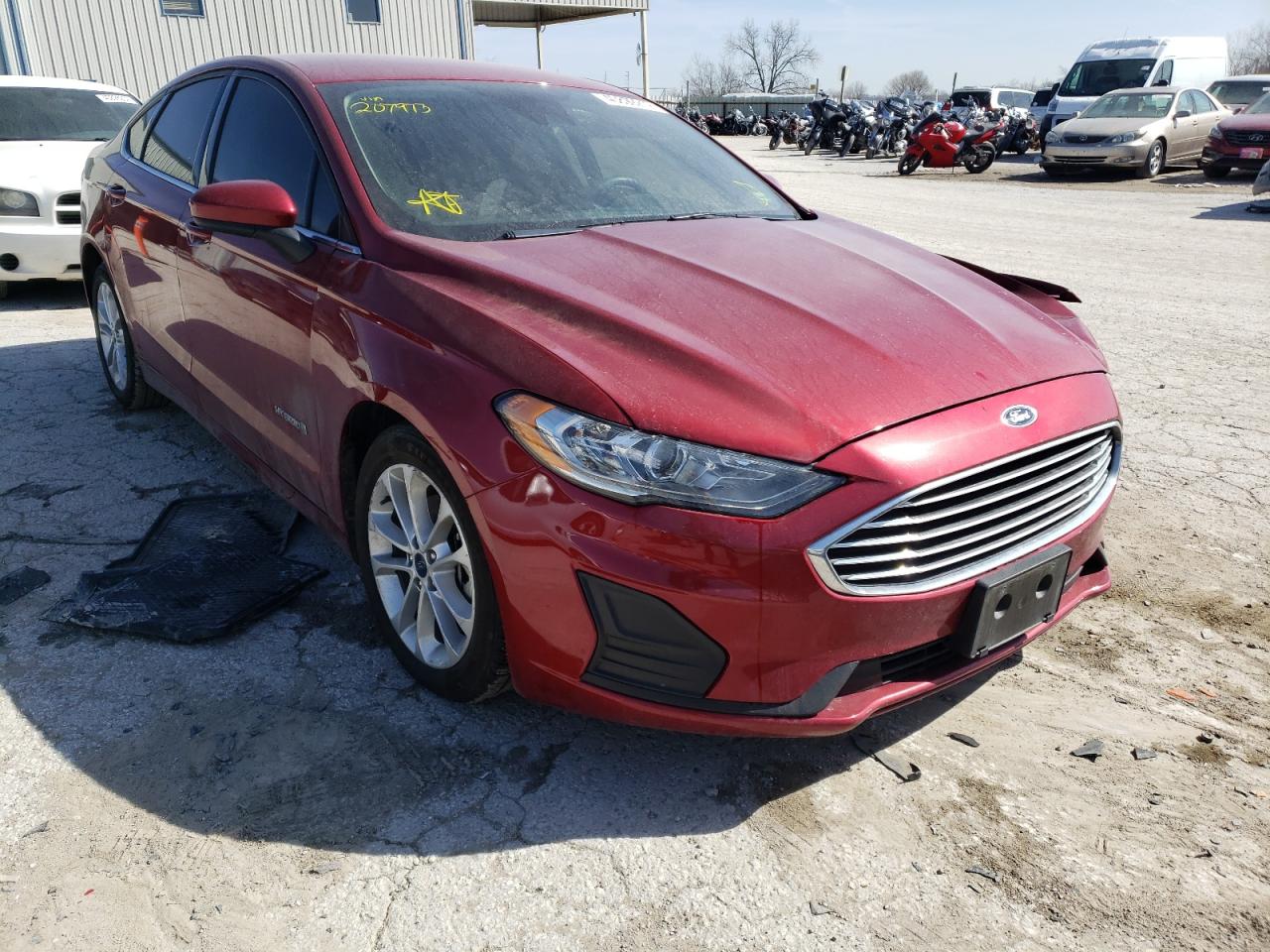 FORD FUSION SE 2019 with VIN 3FA6P0LU4KR207973 - Photo from auction