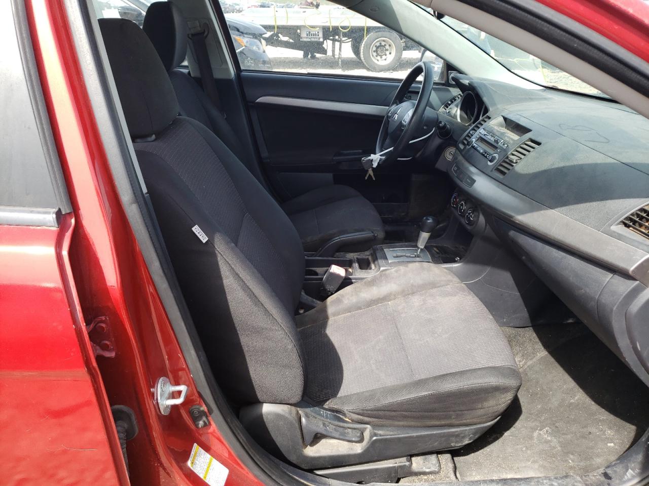 Photo 5 from auction – 2008 MITSUBISHI LANCER ES with VIN JA3AU26UX8U011024