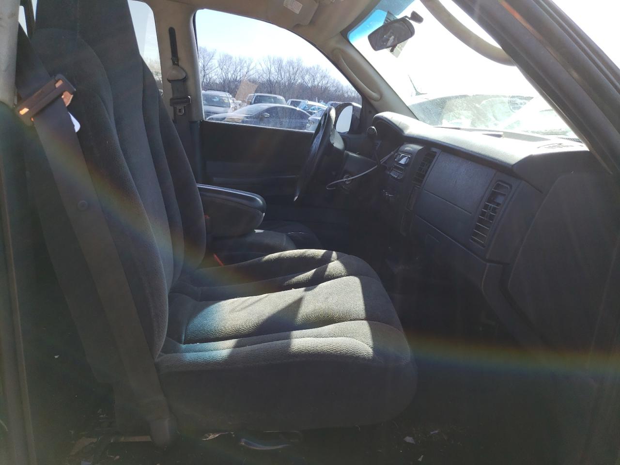 Photo 5 from auction – 2001 DODGE DAKOTA QUA with VIN 1B7HL2AX91S319260