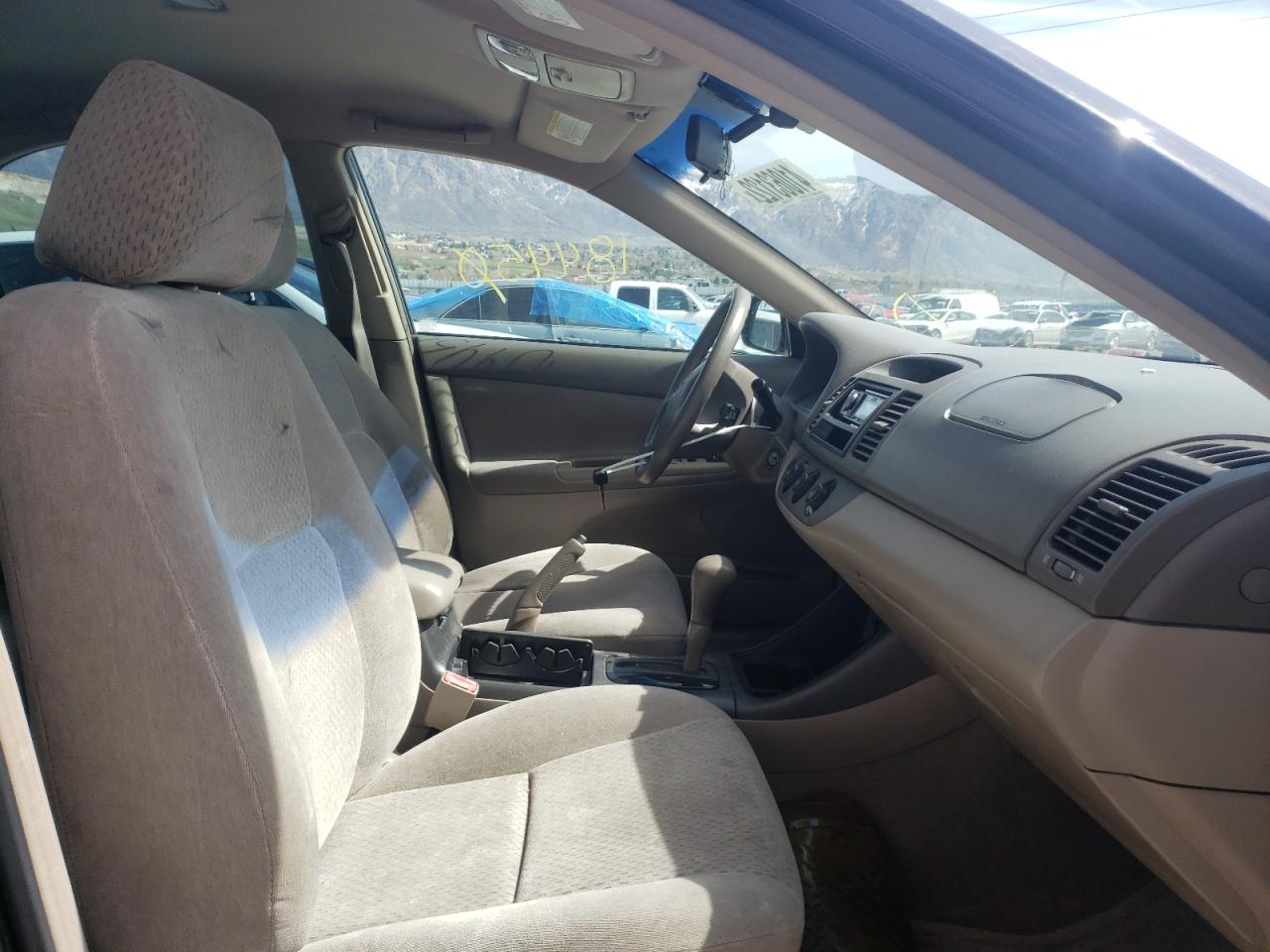Photo 5 from auction – 2003 TOYOTA CAMRY LE with VIN 4T1BE32K13U229712