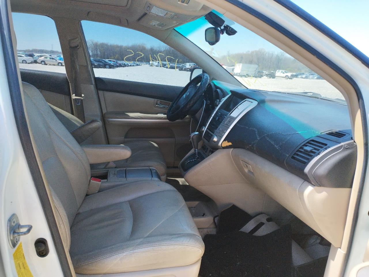 Photo 5 from auction – 2006 LEXUS RX 400 with VIN JTJHW31UX60017852
