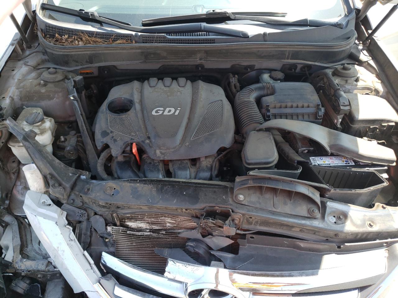 Photo 7 from auction – 2014 HYUNDAI SONATA SE with VIN 5NPEC4AC7EH902846