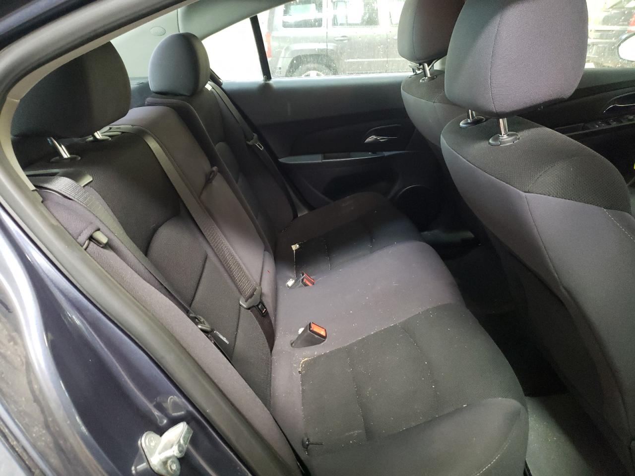 Photo 6 from auction – 2014 CHEVROLET CRUZE LT with VIN 1G1PC5SB9E7170950