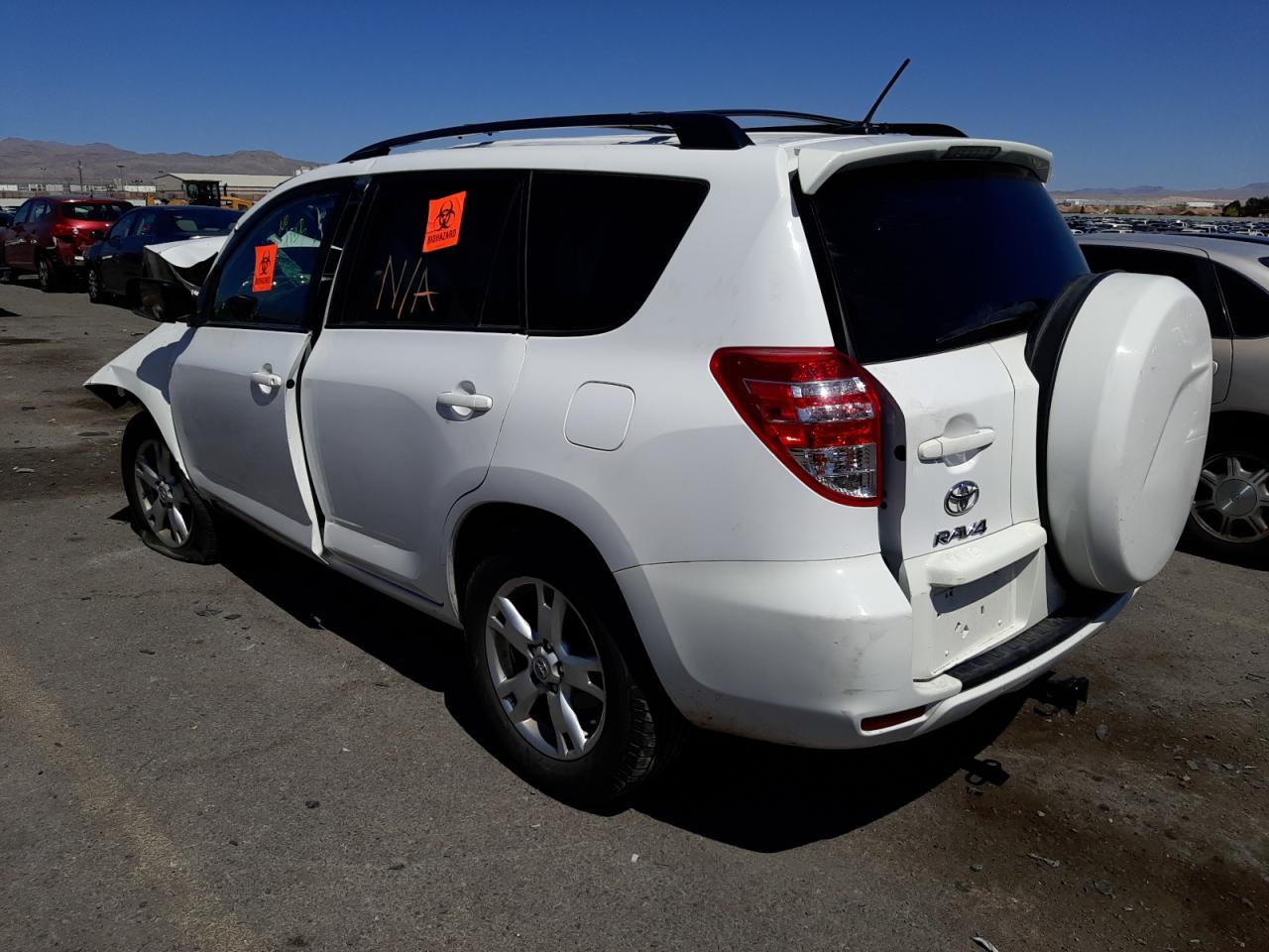 Photo 3 from auction – 2011 TOYOTA RAV4 with VIN 2T3BF4DV3BW118014