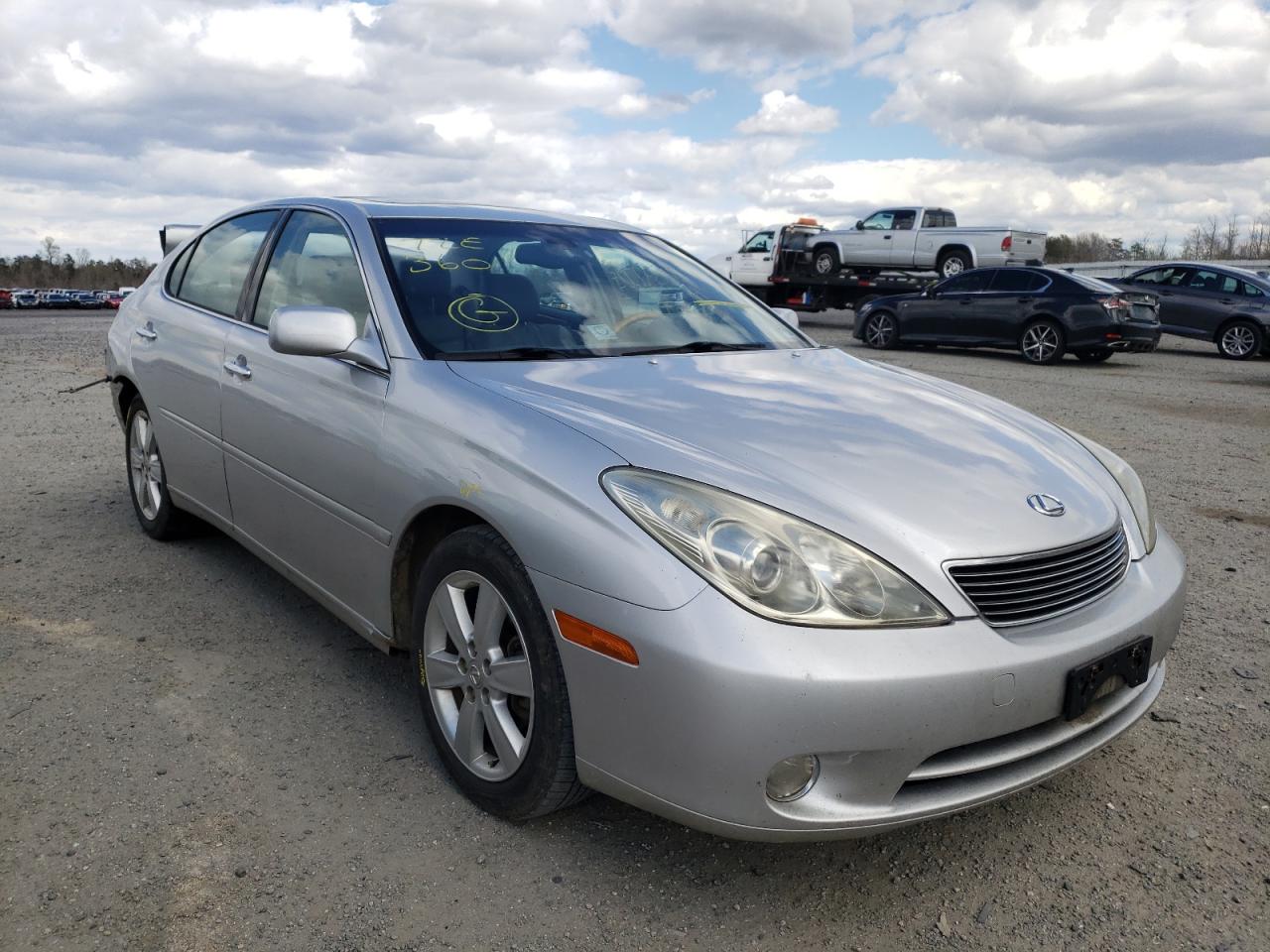 LEXUS ES 330 2005 with VIN JTHBA30G255121271 - Photo from auction