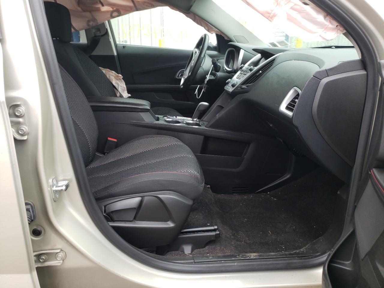 Photo 5 from auction – 2015 CHEVROLET EQUINOX LT with VIN 1GNFLFEK7FZ145692