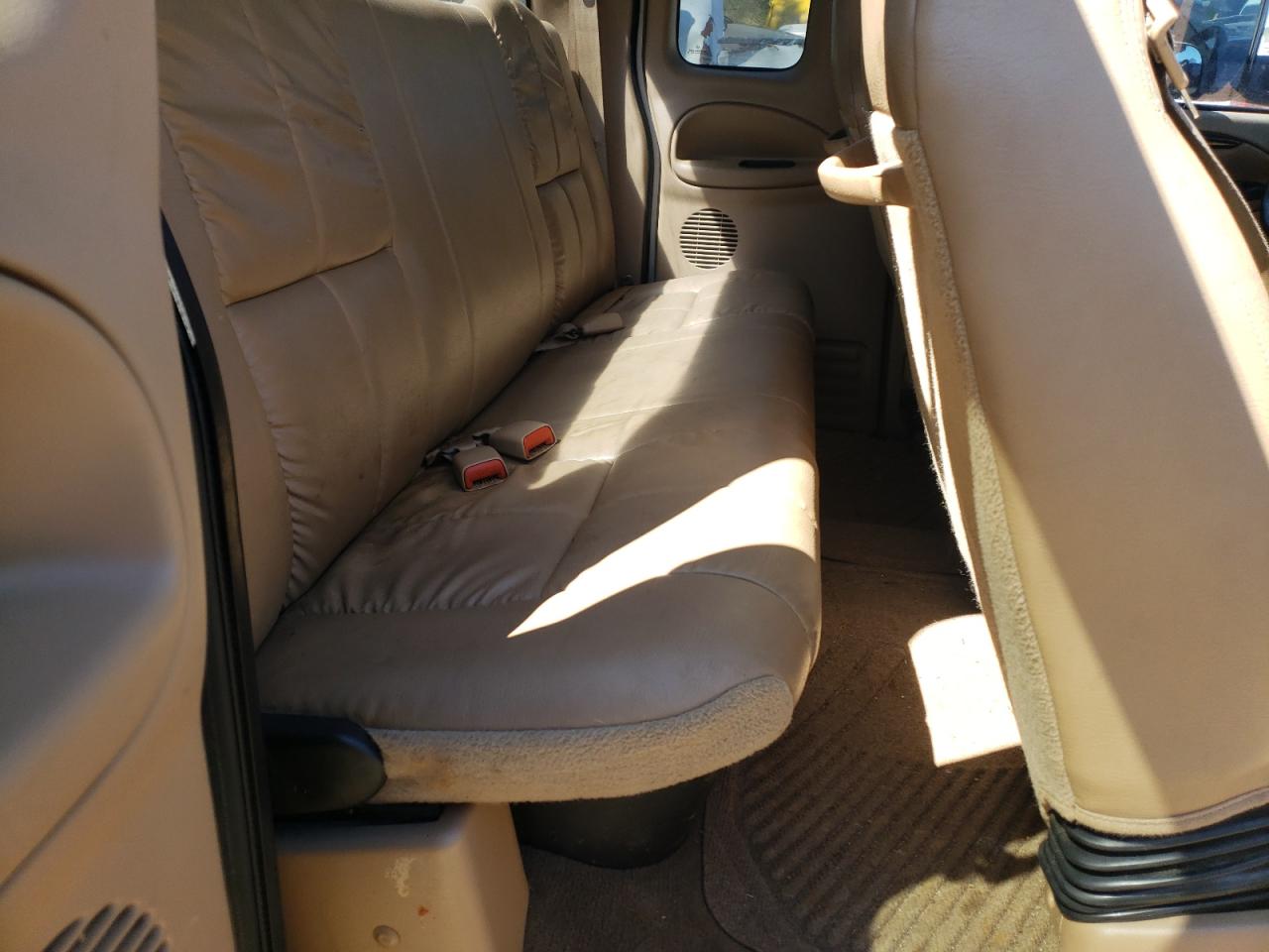Photo 6 from auction – 2001 DODGE RAM 3500 with VIN 1B7MC33601J267290